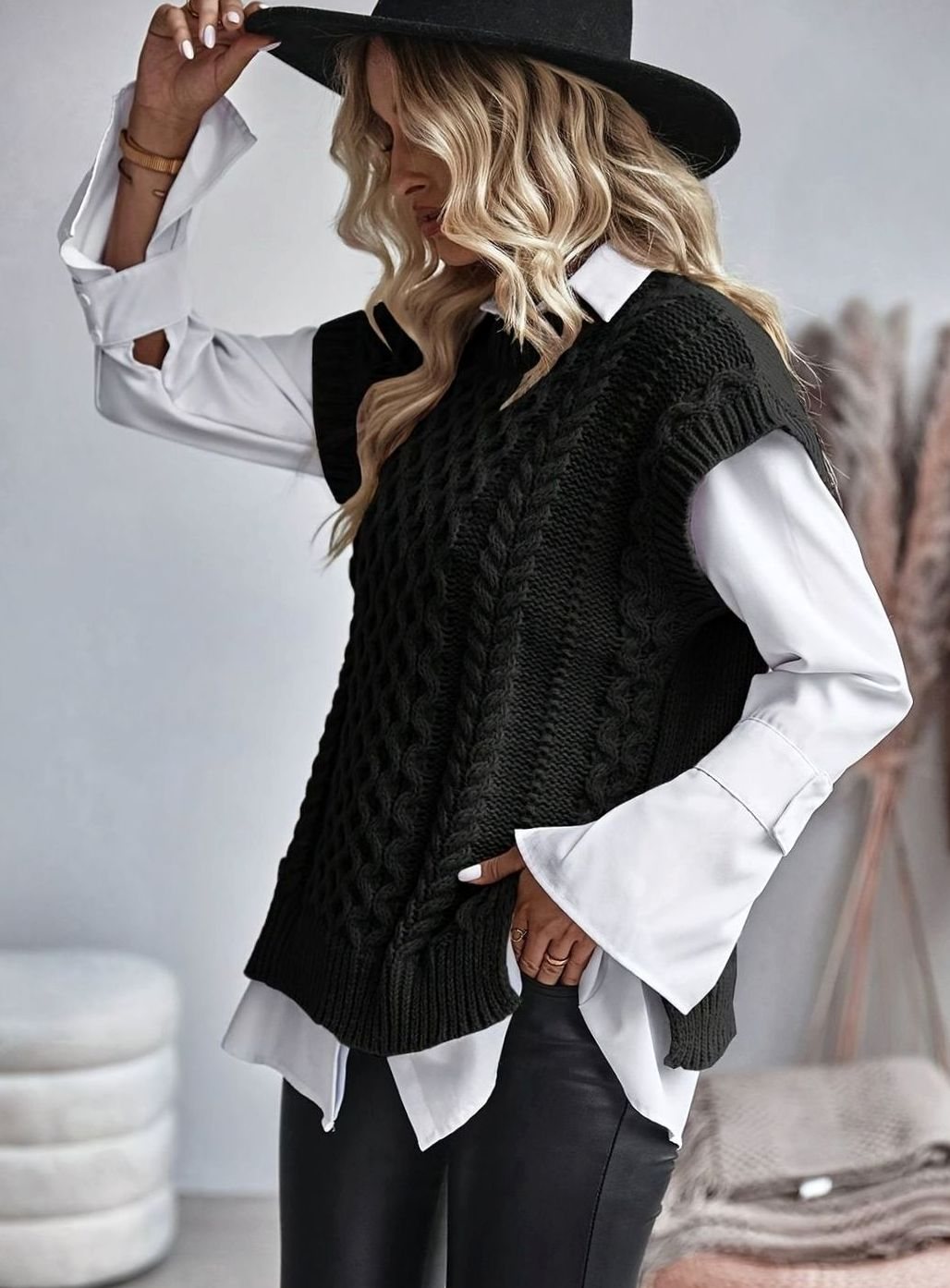 Chaleco de punto mujer ochos cuello semicisne