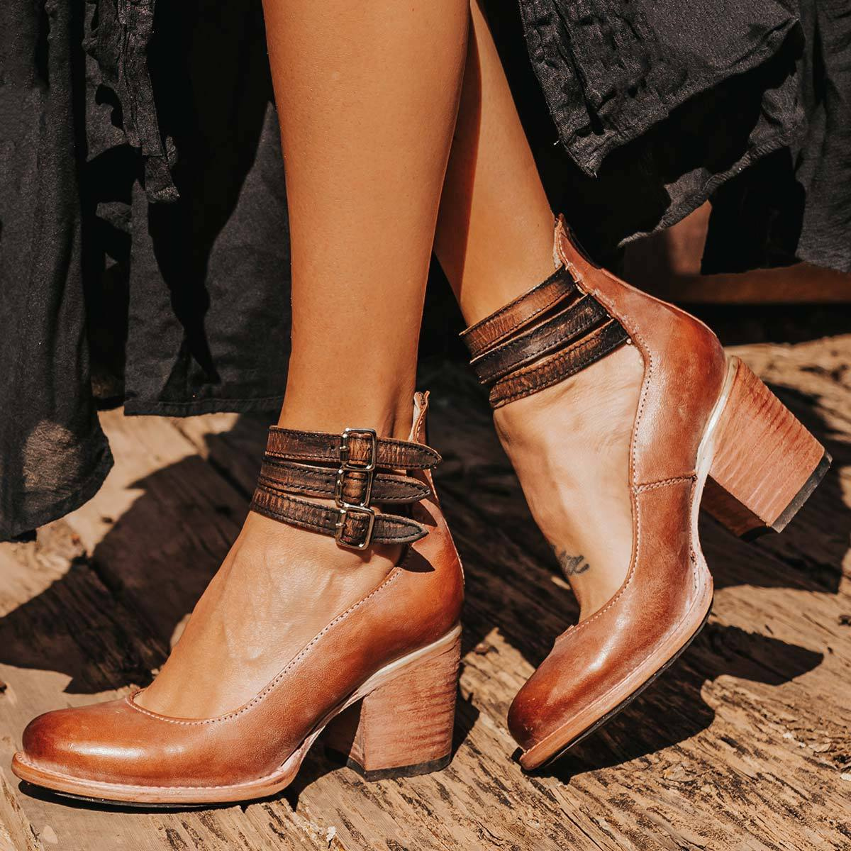 Valeria | Un Clásico Vintage con Tacón Elegante