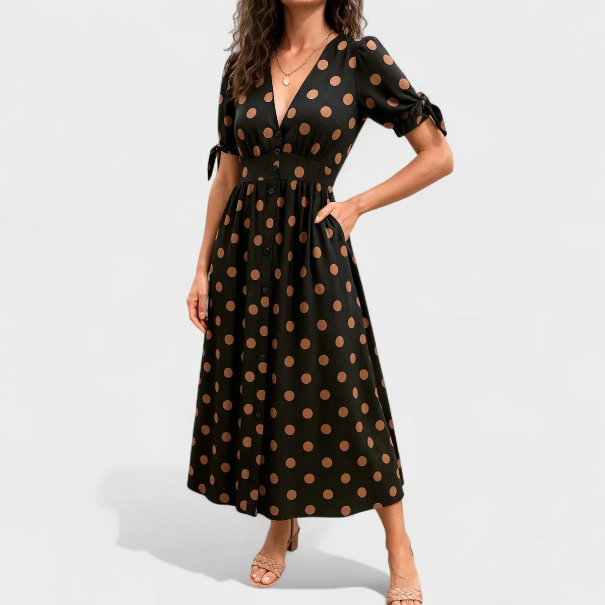 Valentina | Vestido Moderno de Lunares