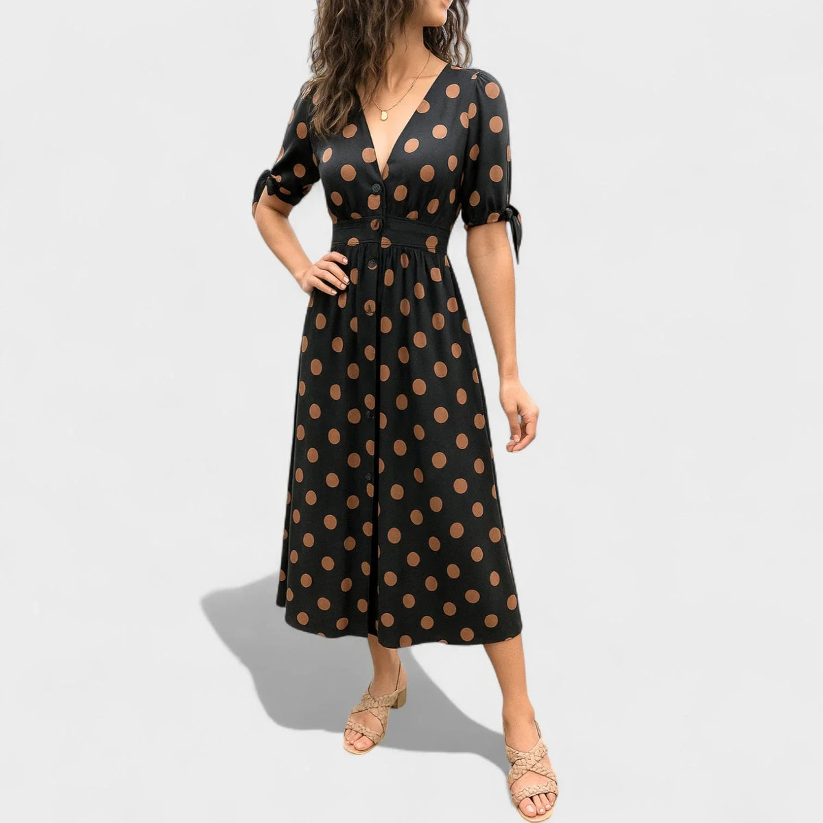Valentina | Vestido Moderno de Lunares