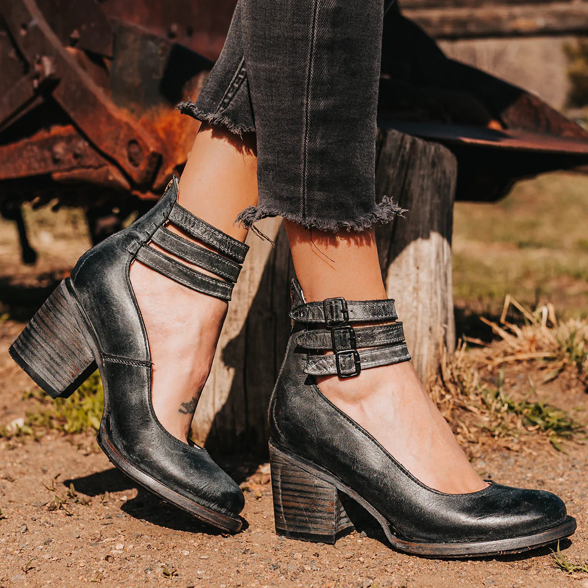 Valeria | Un Clásico Vintage con Tacón Elegante