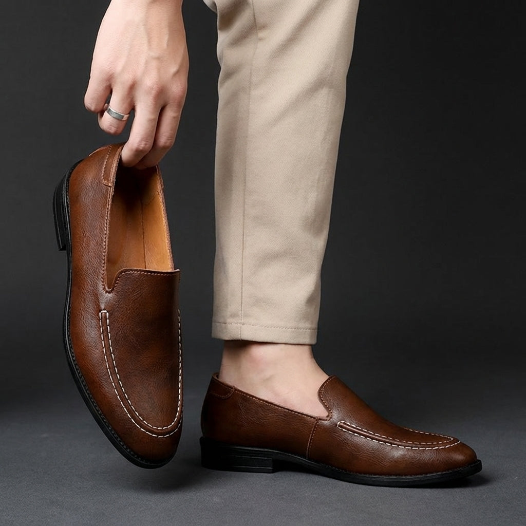 Mocasines hombre efecto piel flexibles pespunteados