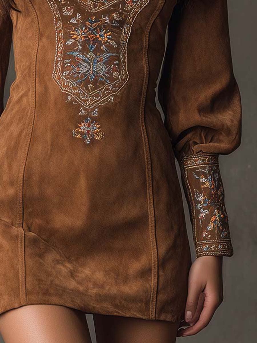 Vestido corto efecto ante bordado manga abullonada