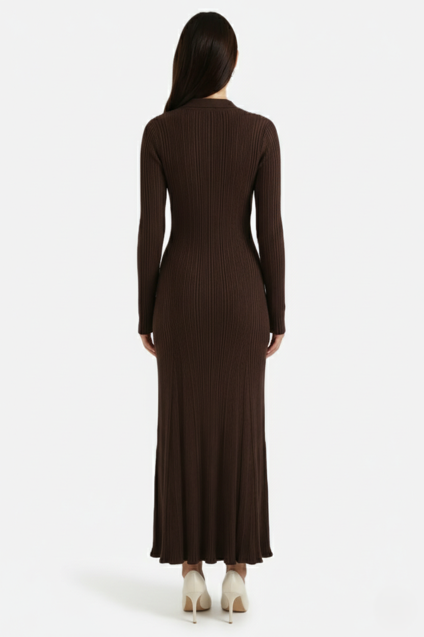Abigail | Vestido Largo de Punto Canalé con Cuello Polo y Botones Dorados