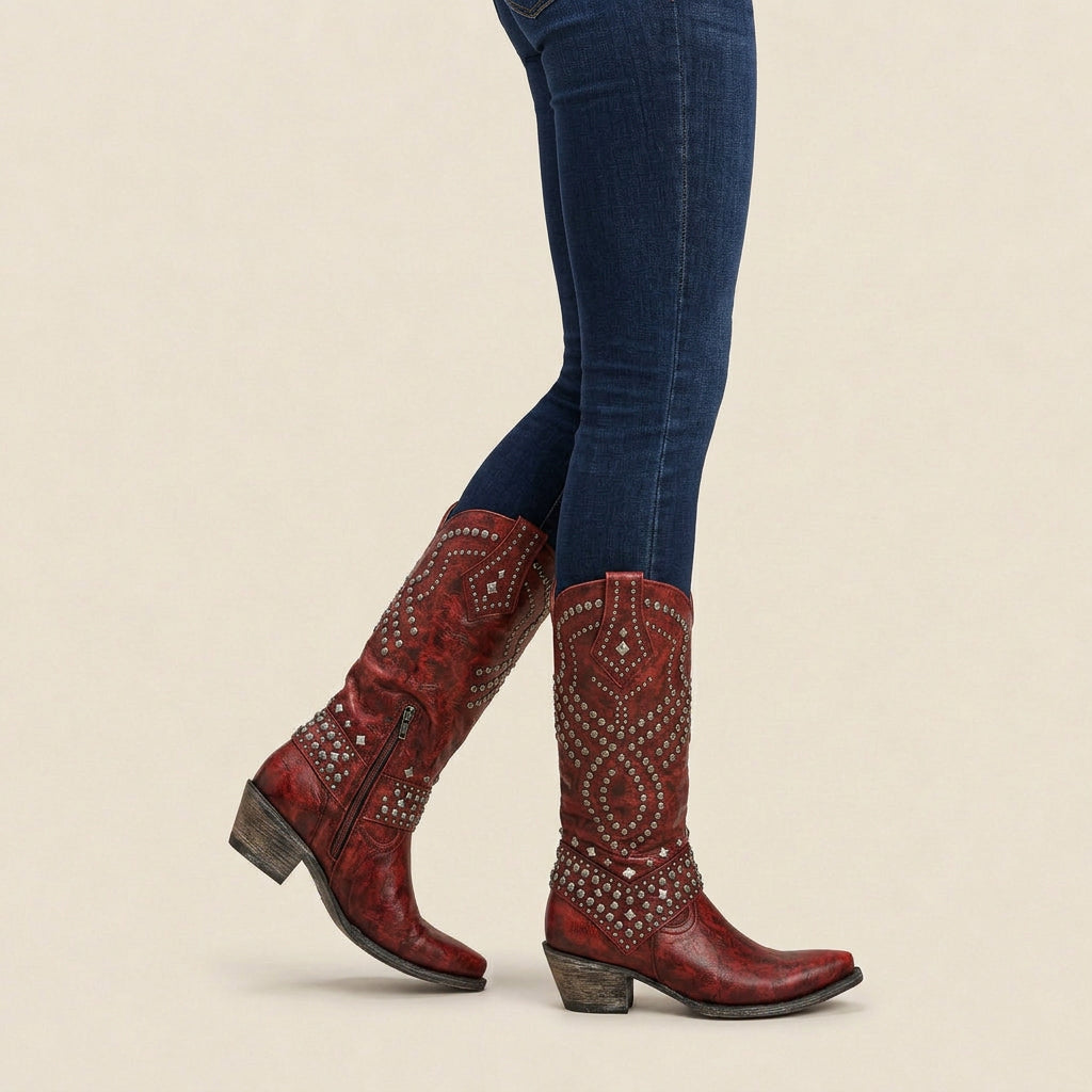 Agueda | Botas Camperas Altas con Tachuelas y Puntera Afilada