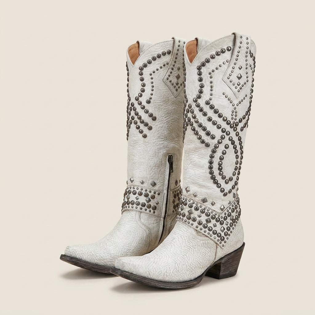 Agueda | Botas Camperas Altas con Tachuelas y Puntera Afilada - Blanco