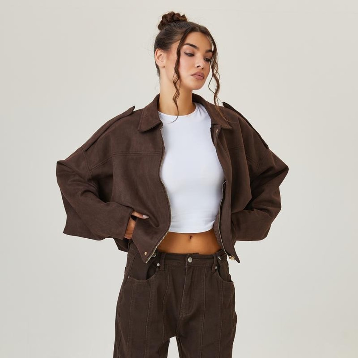 Cecilia | Cazadora Bomber Corta Oversize Efecto Ante con Cremallera - Marrón