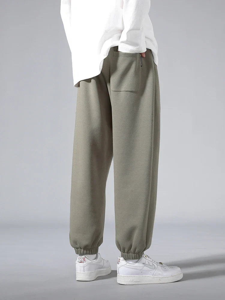 Eneko | Pantalón Jogger de Punto Suave para Hombre con Cordón - vista 2