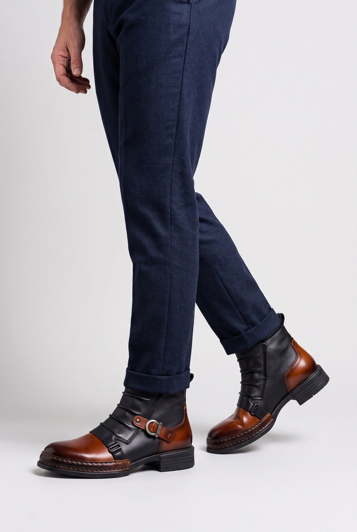 Botines de hombre efecto piel con hebilla - imagen 3