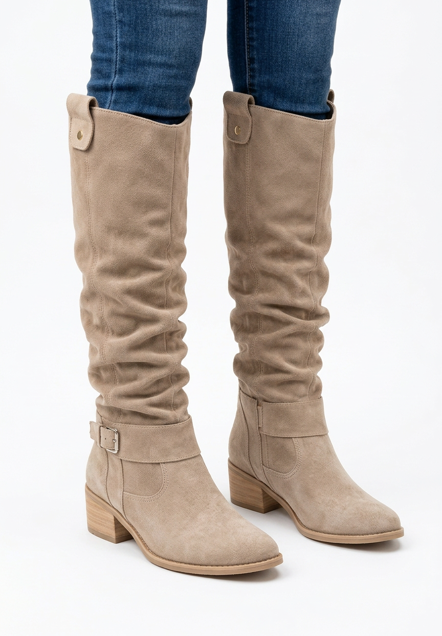 Gimena | Botas Altas Efecto Ante con Caña Fruncida y Hebilla - Beige