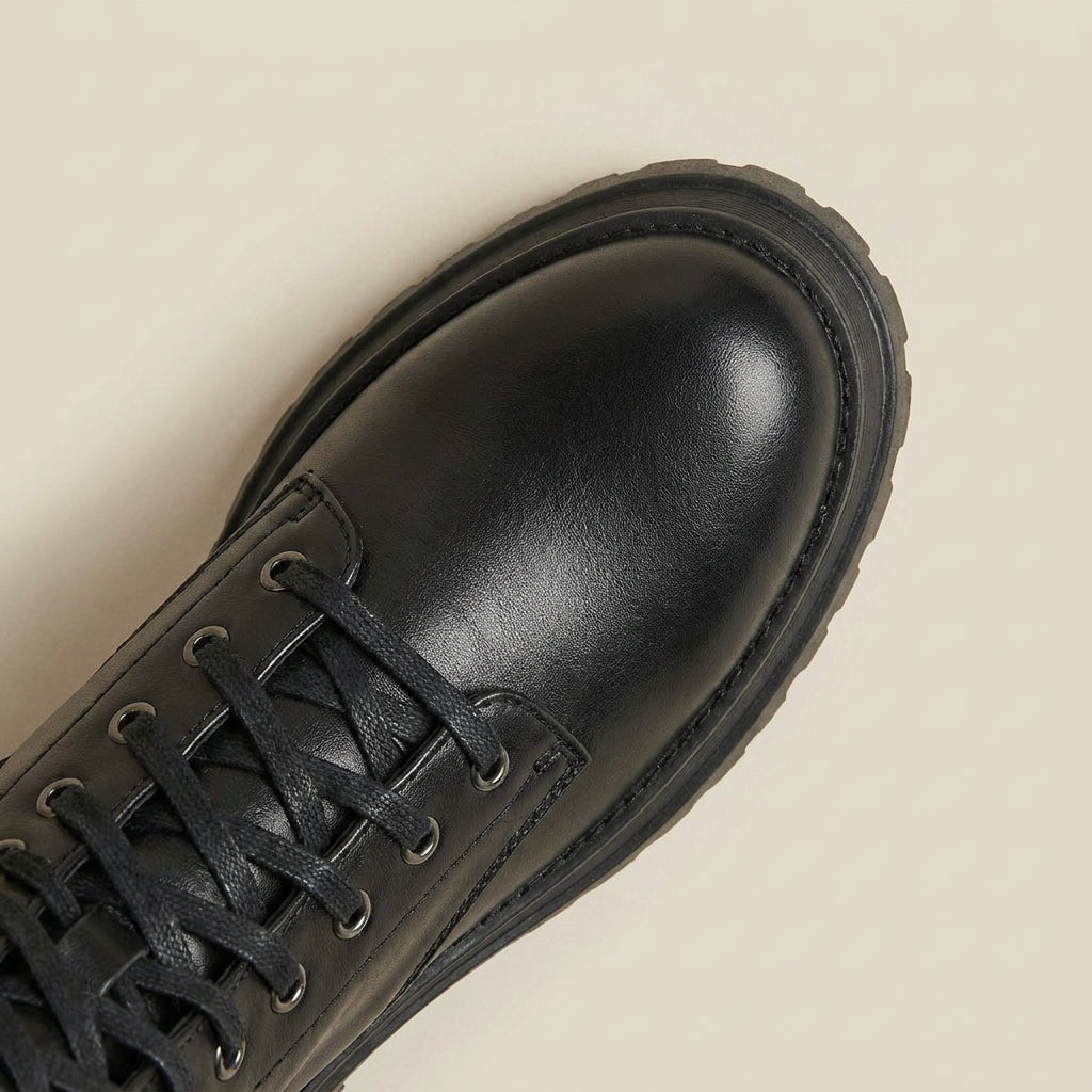 Ileana | Botas Altas con Cordones y Suela Track de Plataforma