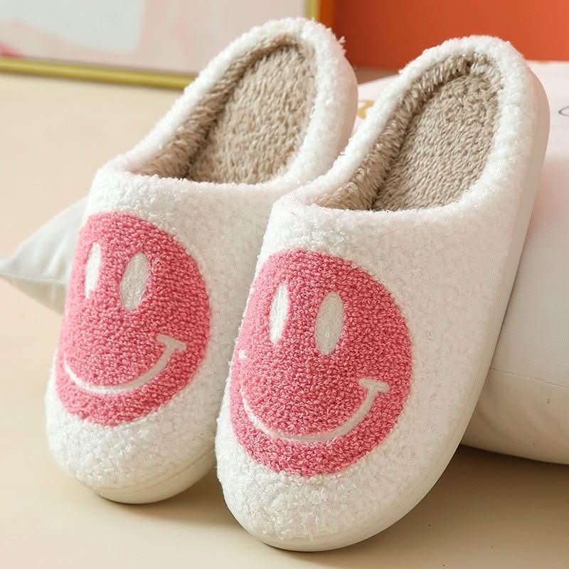 Jacinta | Zapatillas de Casa de Borreguito con Carita Sonriente - Blanco y rosa