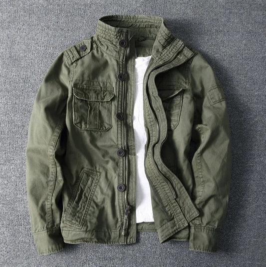 Chaqueta militar de hombre con bolsillos utilitarios – vista 1