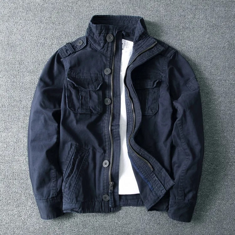 Chaqueta militar de hombre con bolsillos utilitarios – vista 4
