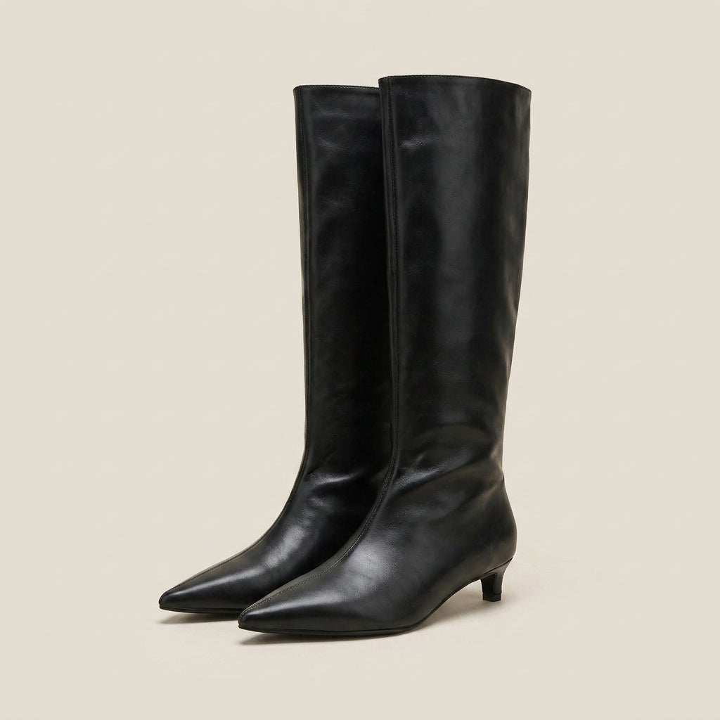 Lucila | Botas Altas Efecto Piel con Tacón Kitten y Puntera Afilada - Negro