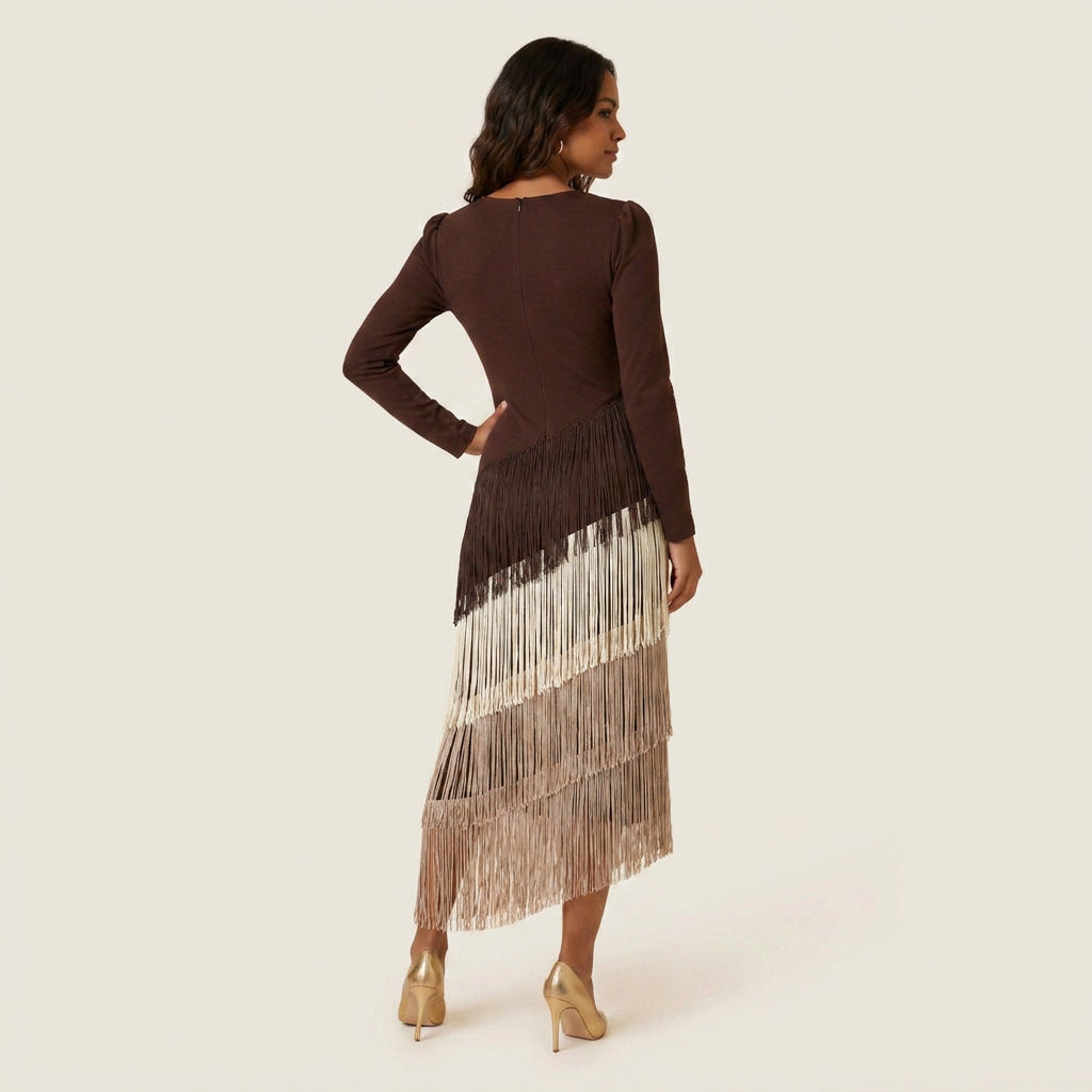 Luisa | Vestido Midi de Manga Larga con Flecos Escalonados y Escote en Pico