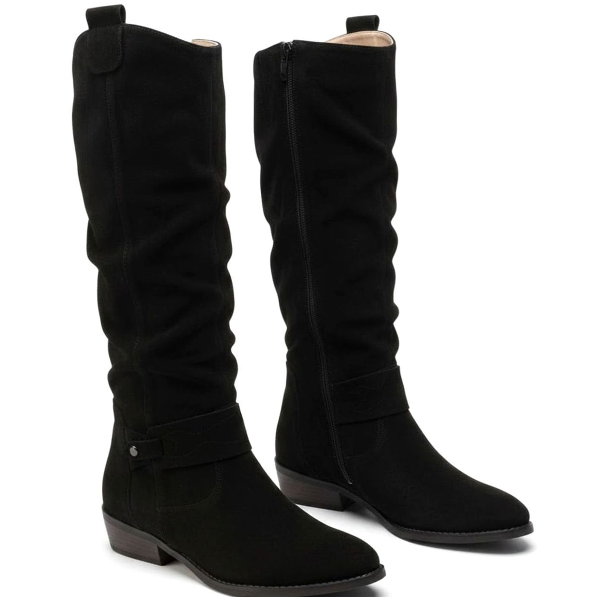 Lupe | Botas Altas Slouch Efecto Ante con Tira al Tobillo y Tacón Bajo - Negro