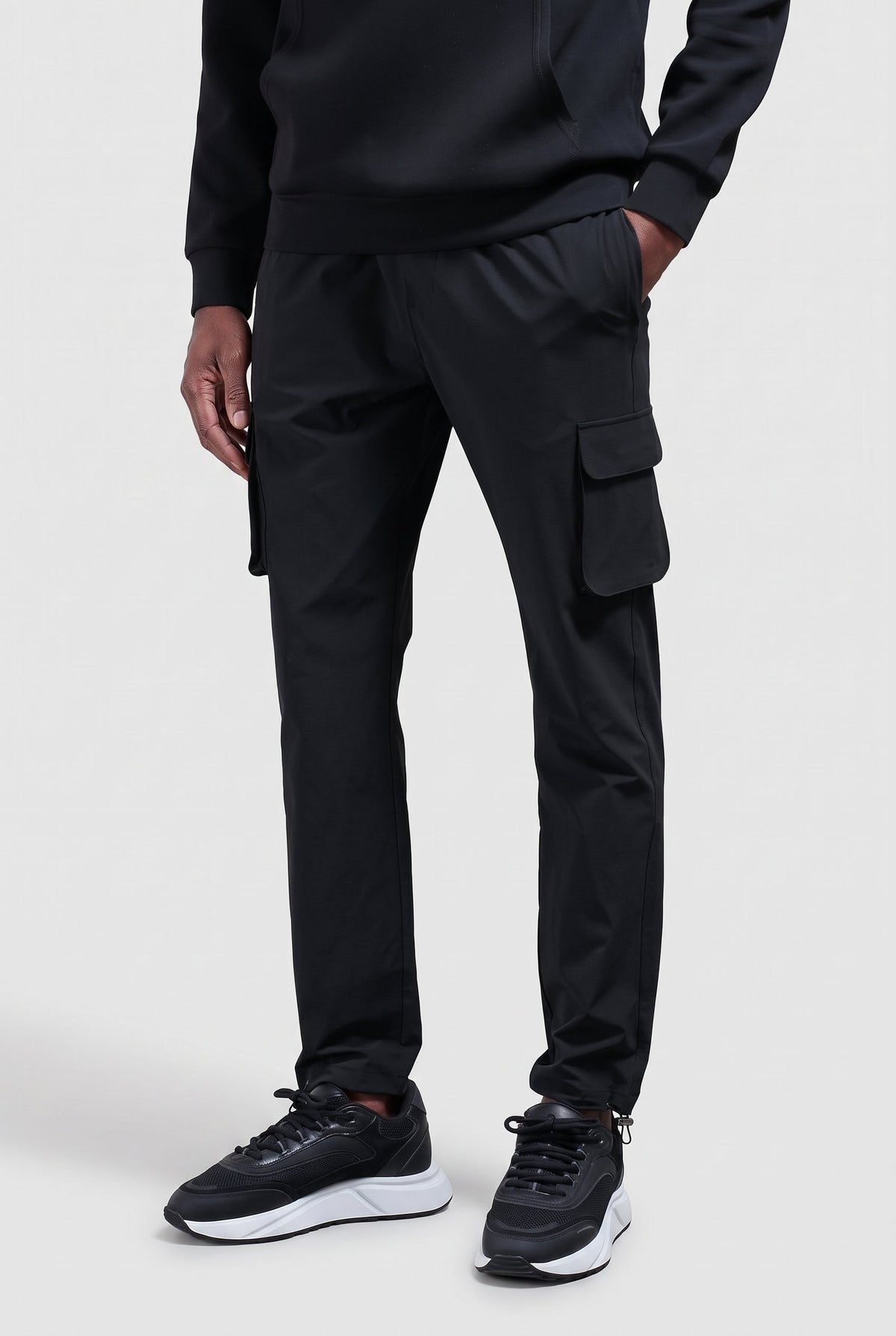 Pantalón cargo slim de hombre negro en ripstop - imagen 1