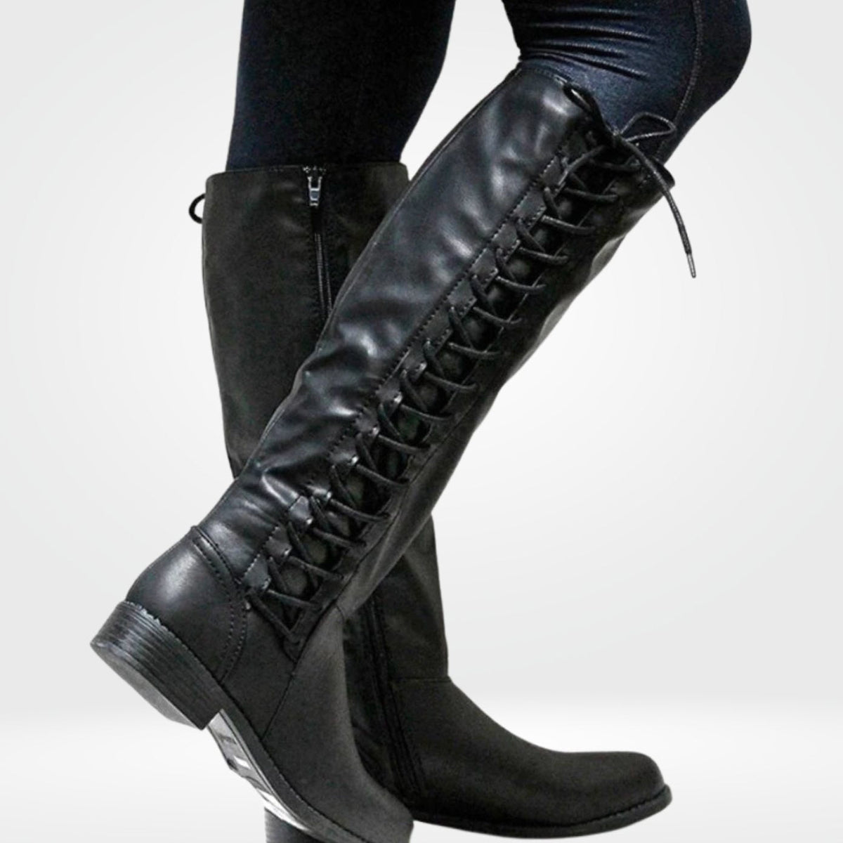Mercé | Botas Altas con Cordón Trasero y Tacón Bajo de Bloque - Negro
