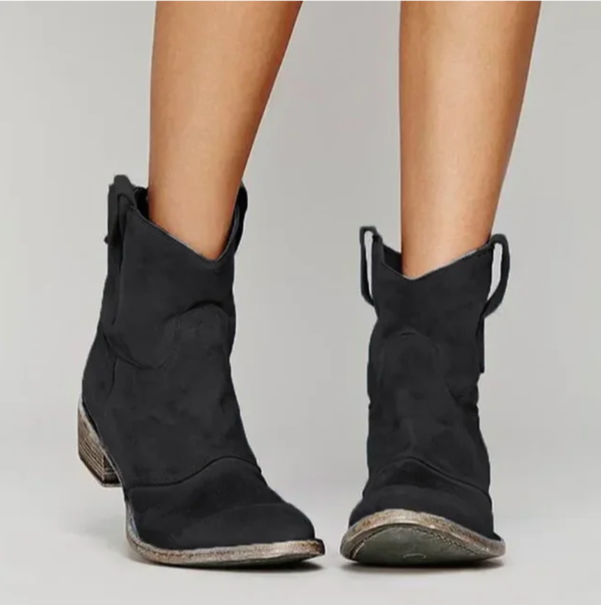 Minerva | Botines Camperos Efecto Ante Envejecido con Tiradores - Negro