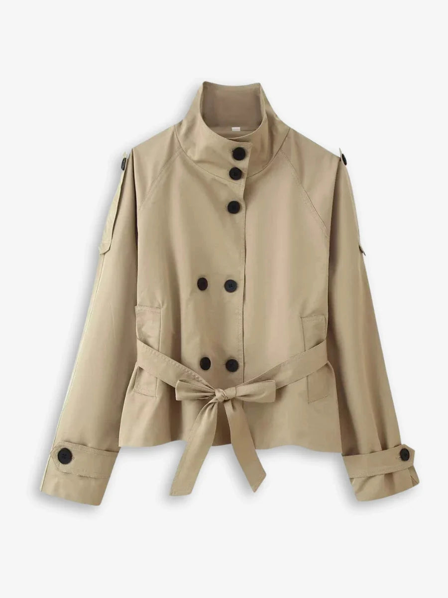 Purificación | Chaqueta Trench Corta con Cinturón y Cuello Alto - Beige