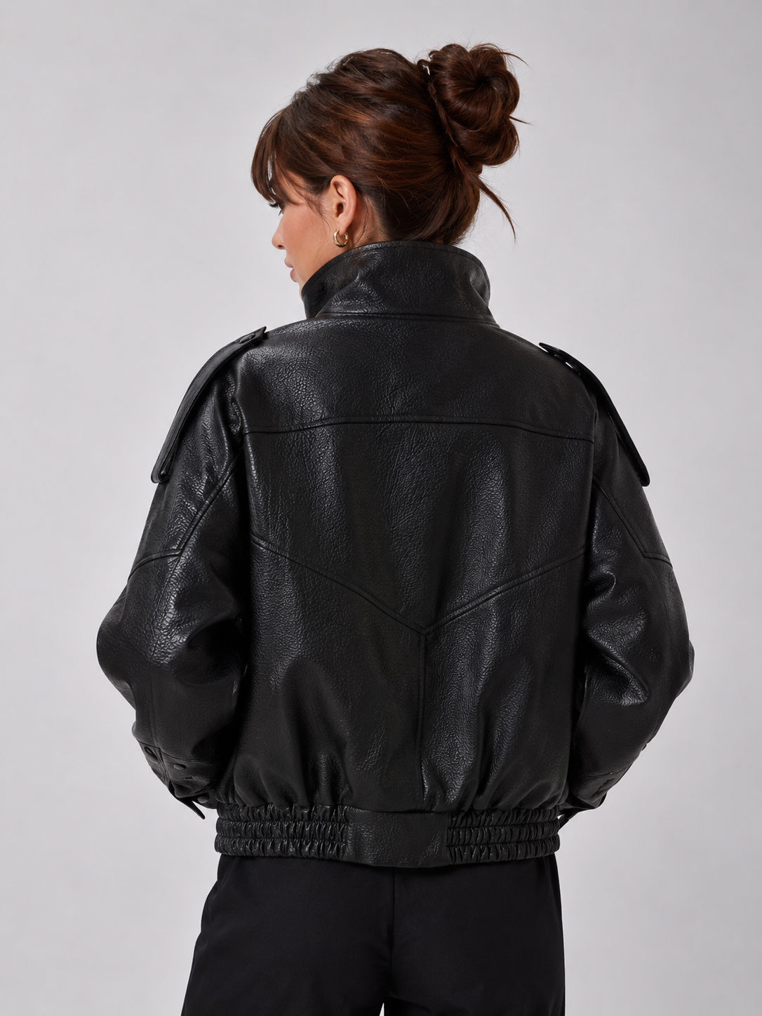 Selma | Cazadora Oversize Efecto Piel con Cuello Alto