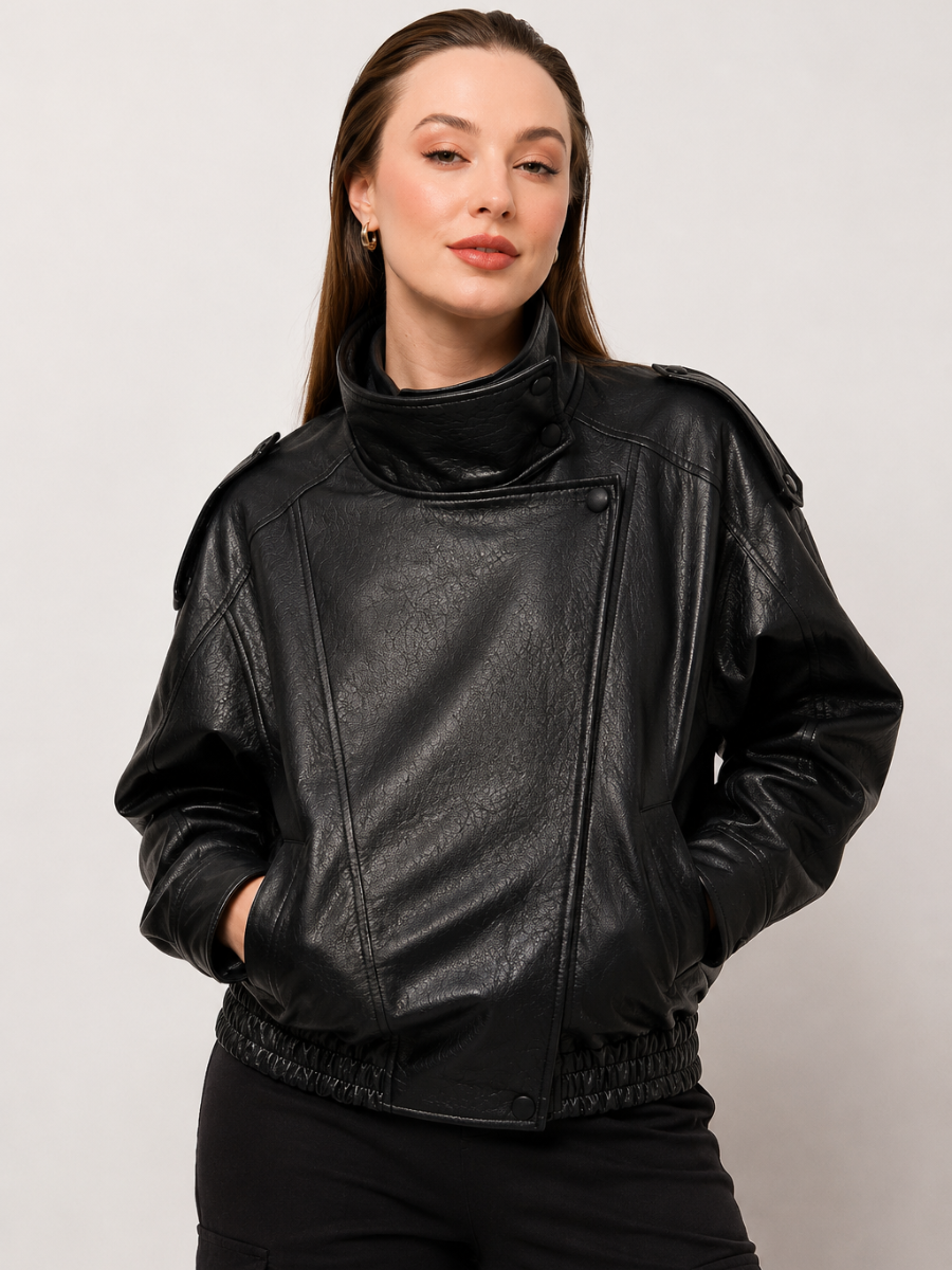 Selma | Cazadora Oversize Efecto Piel con Cuello Alto