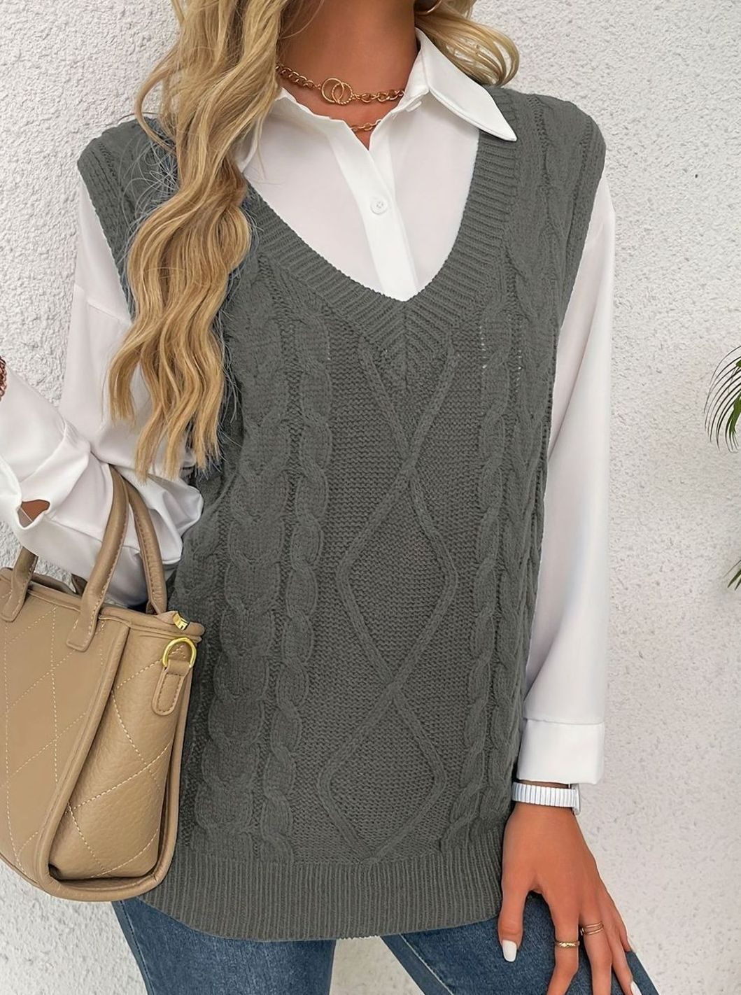 Chaleco de punto ochos mujer cuello pico