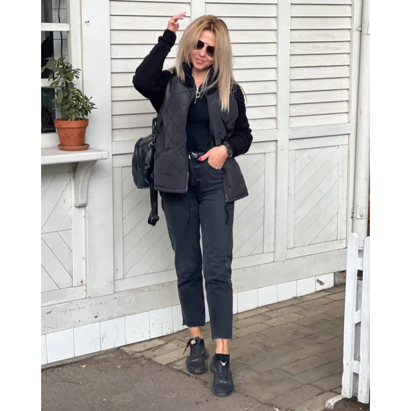 Zenaida | Chaqueta Acolchada con Mangas de Punto y Cuello Alto - Negro