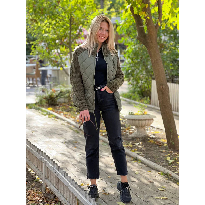 Zenaida | Chaqueta Acolchada con Mangas de Punto y Cuello Alto - Verde
